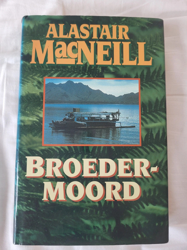 Broedermoord van schrijver Alastair MacNeill