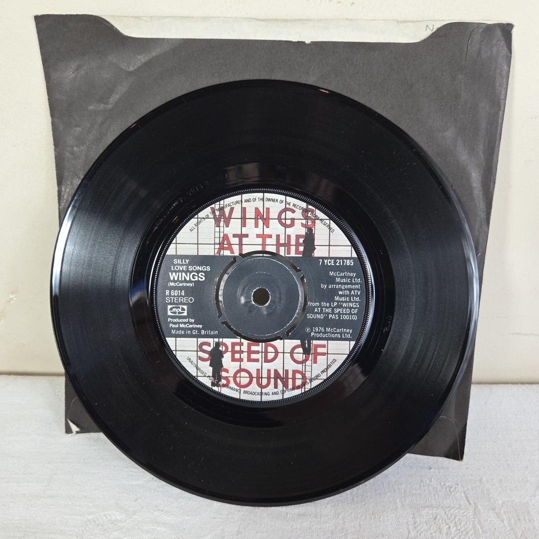 Wings Silly Love Songs 7" Single (1976) Record Paul McCartney Vinyl 45