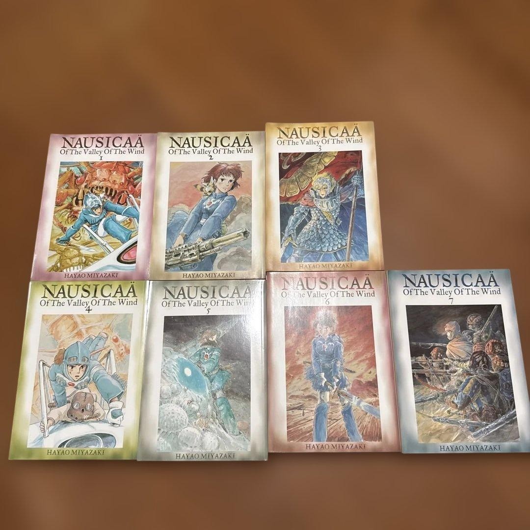 Nausicaa della Valle del Vento versione inglese set completo 7 volumi Hayao