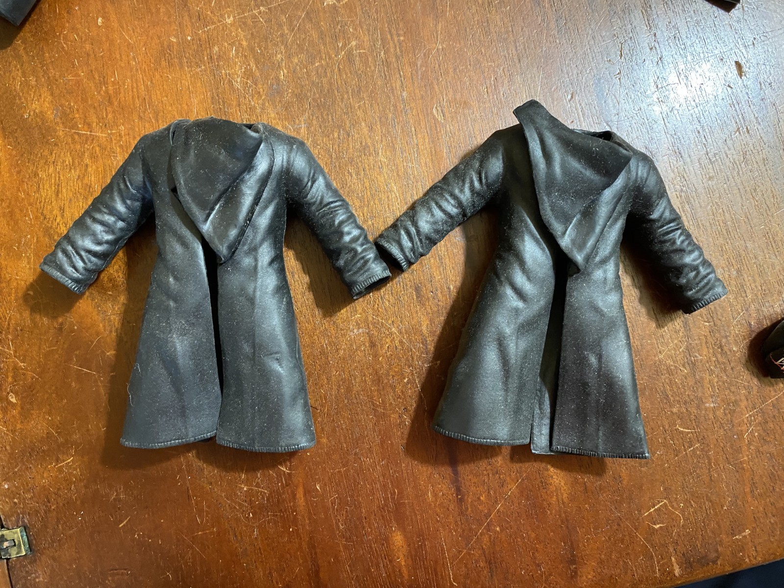 LOTTO 2 accessori action figure The Miz/Mizdow WWE Mattel Elite