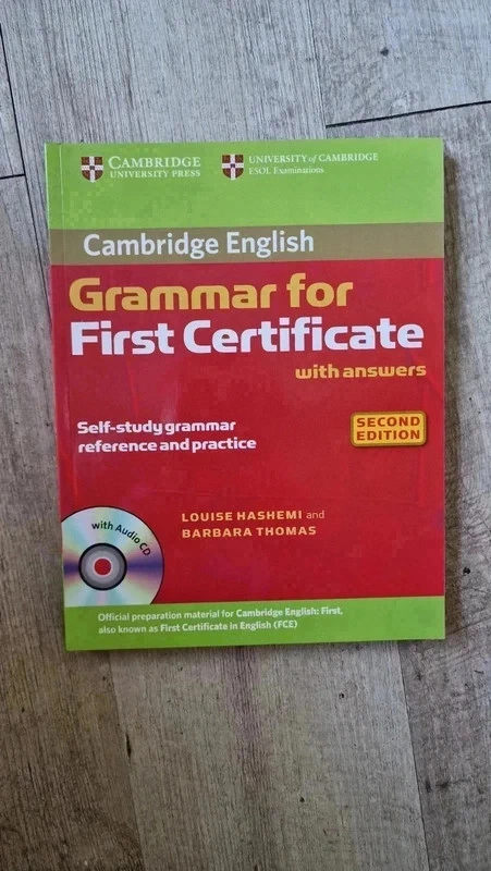 Livre University of Cambridge English Grammar for First Certificate avec CD