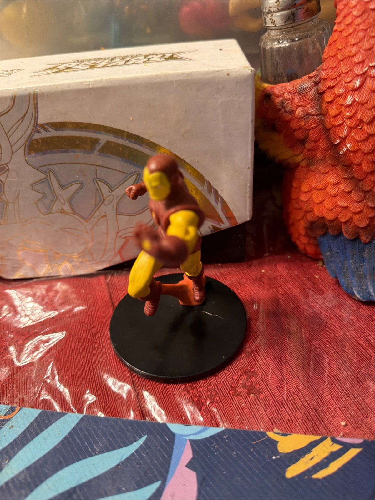The Invincible Iron Man figurina 4" 2012