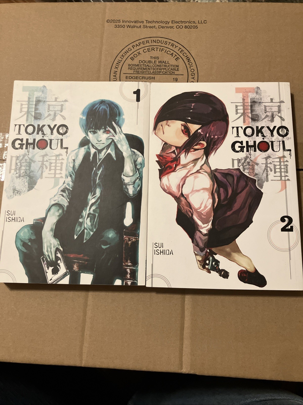 Tokyo Ghoul Vol 1 & 2 manga