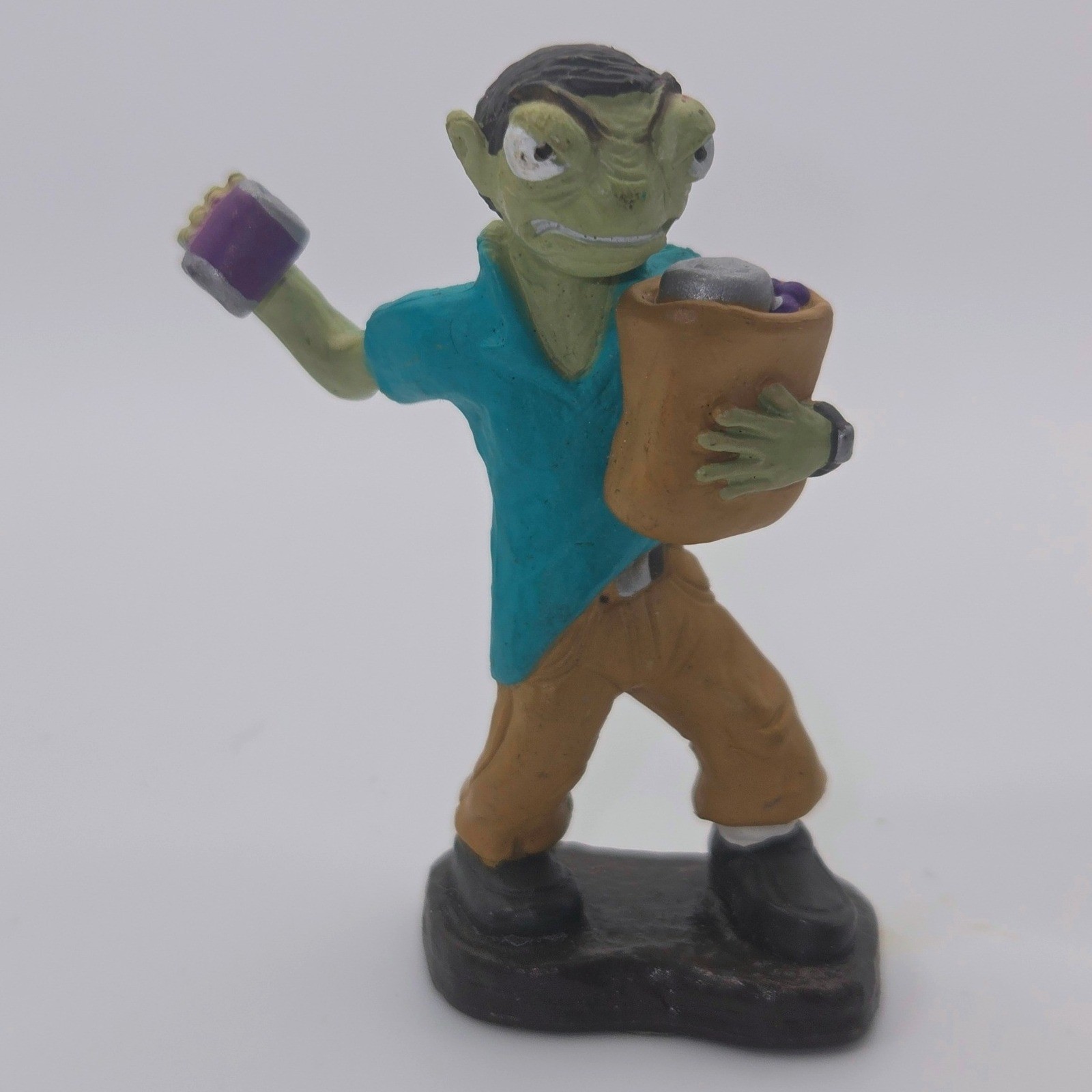 Plants vs. Zombies Basic Zombie Figure PVC Mini Figurine EA PopCap