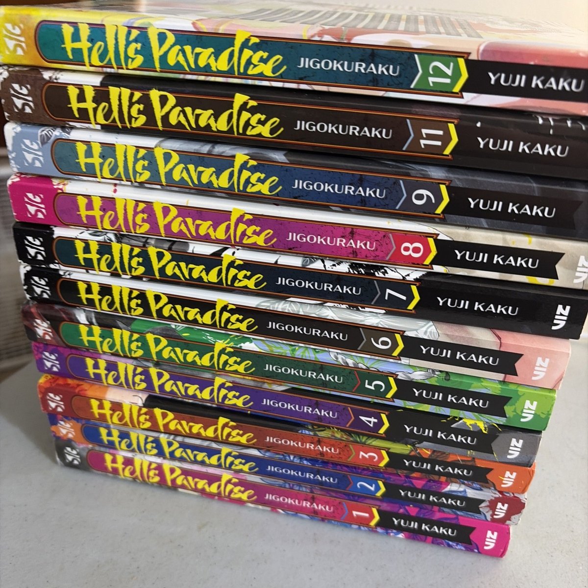 Manga Hell's Paradise Jigokuraku Yuki Kaku volumi 1-9, 11-12 inglese
