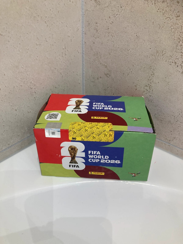 Boîte scellé 100x Panini Stikers World Cup 2026