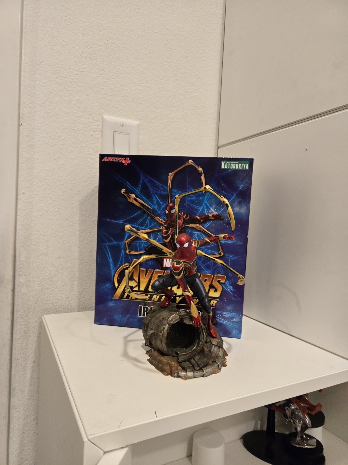 Modellino Spider-Man Avengers Infinity War Iron Spider Marvel Kotobukiya scala 1/10