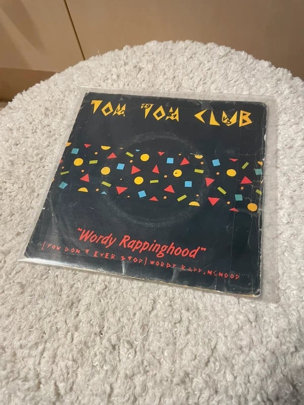 Vinyle Tom Tom Club Wordy Rappinghood 45 tours
