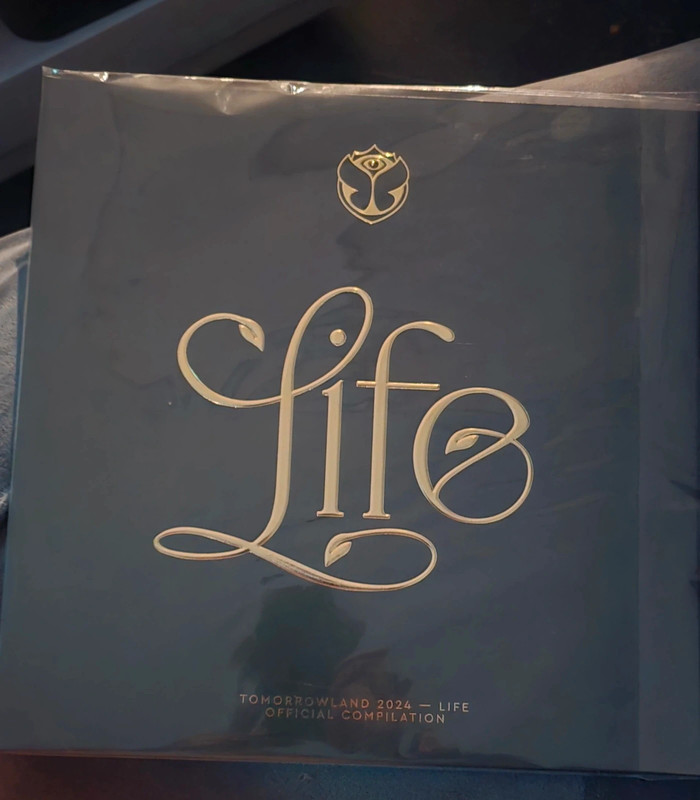 Vinyle tomorrowland life