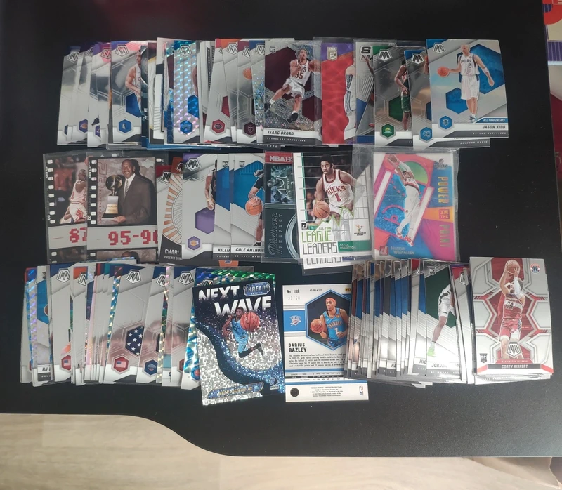 Lote 100 cards NBA insert Rookies Paralelas