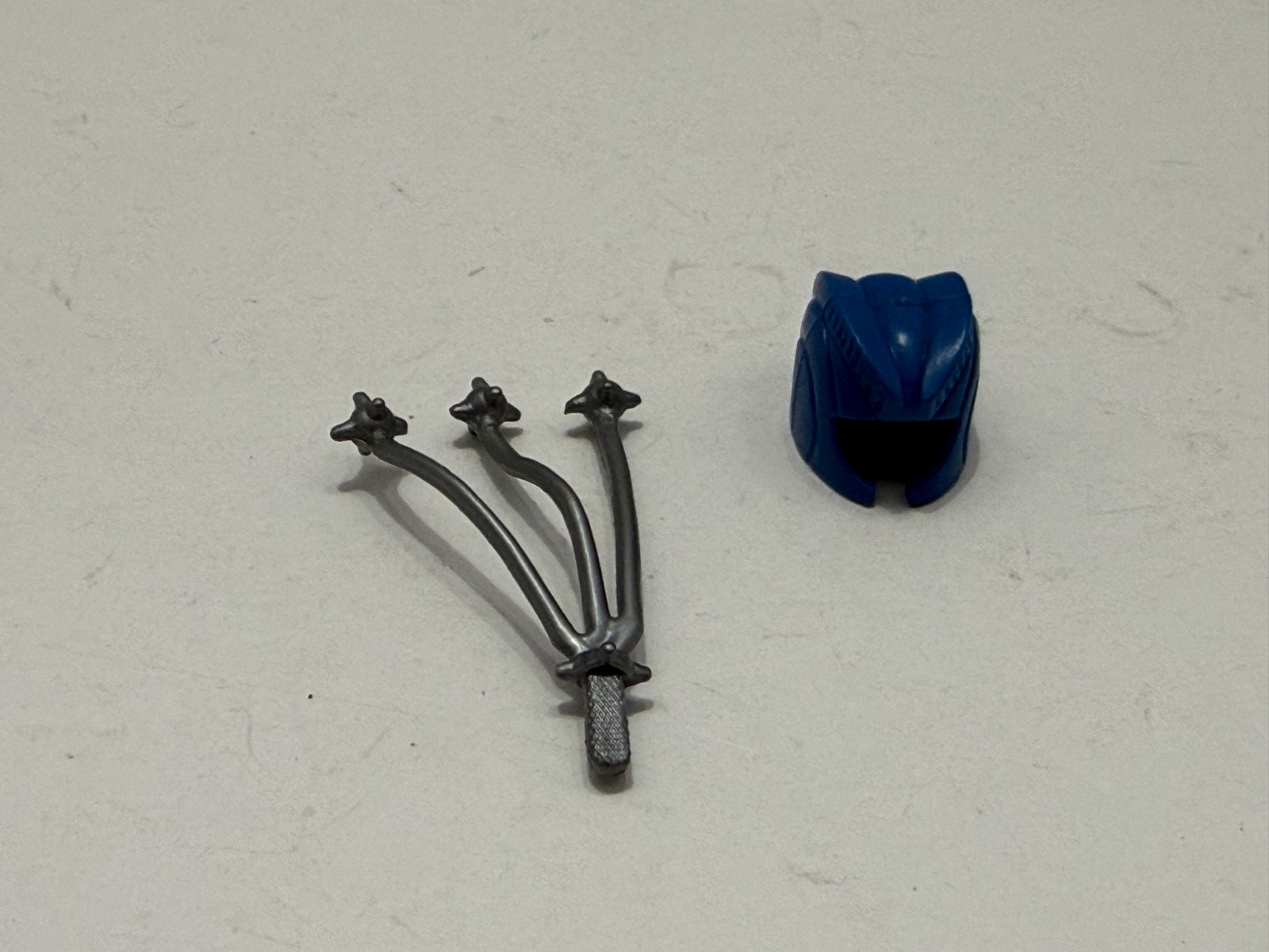 Vintage 1987 Hasbro Visionaries Cryotek triple headed mace / whip & helmet