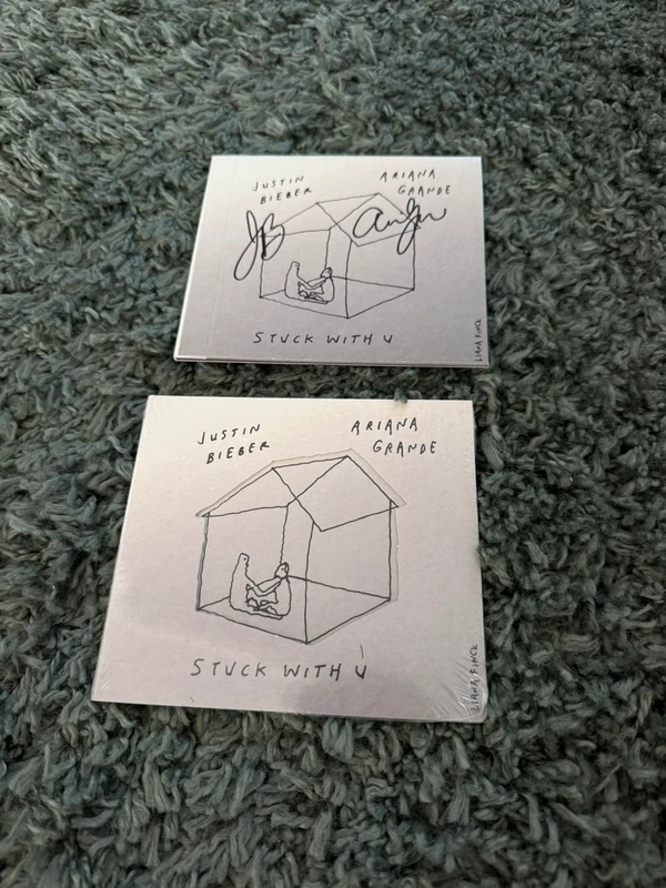 Justin Bieber & Ariana Grande - Stuck with U Gesigneerde CD