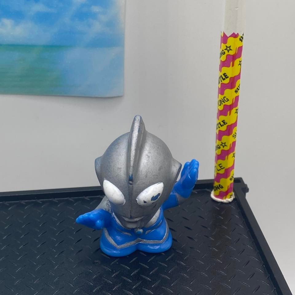 Bandai SD Ultraman Cosmos Luna Mode Mini Finger Puppet Figura in Vinile Morbido Vintage