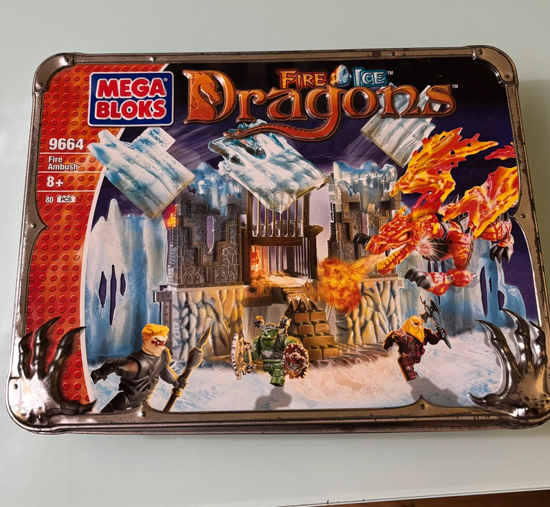 Mega Bloks Dragons 9664 - Fire Ambush (Fire & Ice) Vintage 2003 - Scatola di Latta