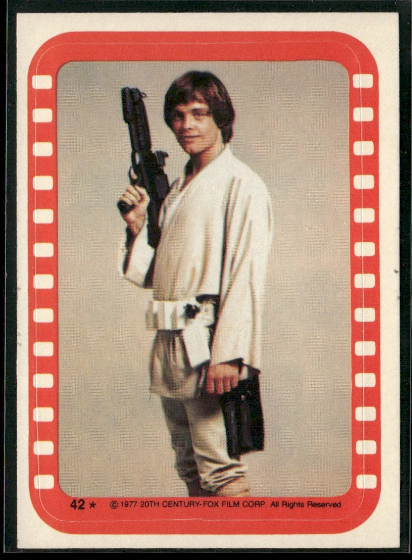 1977 Topps Star Wars Stickers Skywalker Luke Poses With His Weapon #42 NM