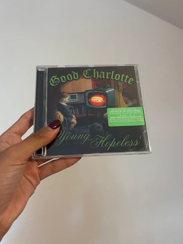 CD The Young and The Hopeless Good Charlotte