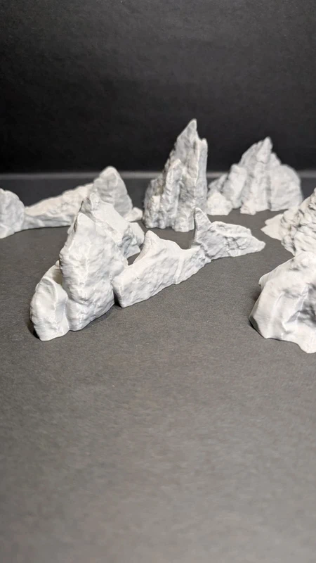 sharp rock formations – wargame scenery 28mm