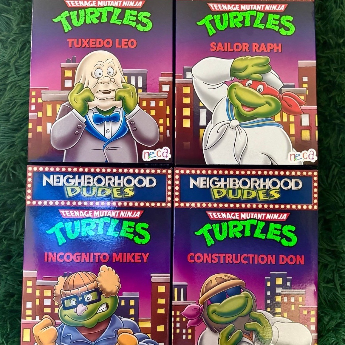 NECA TMNT Neighborhood Dudes: 4 SET COMPLETO (MIKEY, DON, RAPHAEL, LEONARDO)