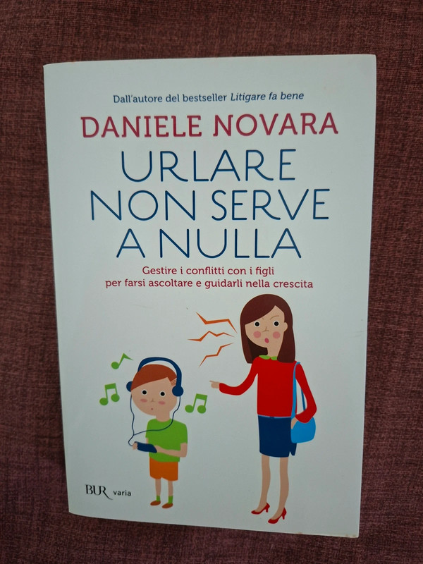 Libro  urlare non serve a nulla