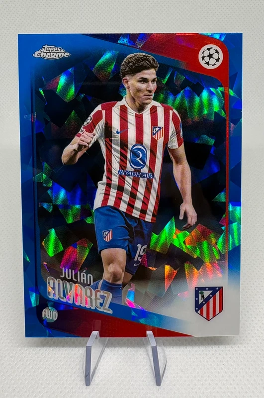Julian Alvarez Topps Chrome Sapphire Atletico Madrid