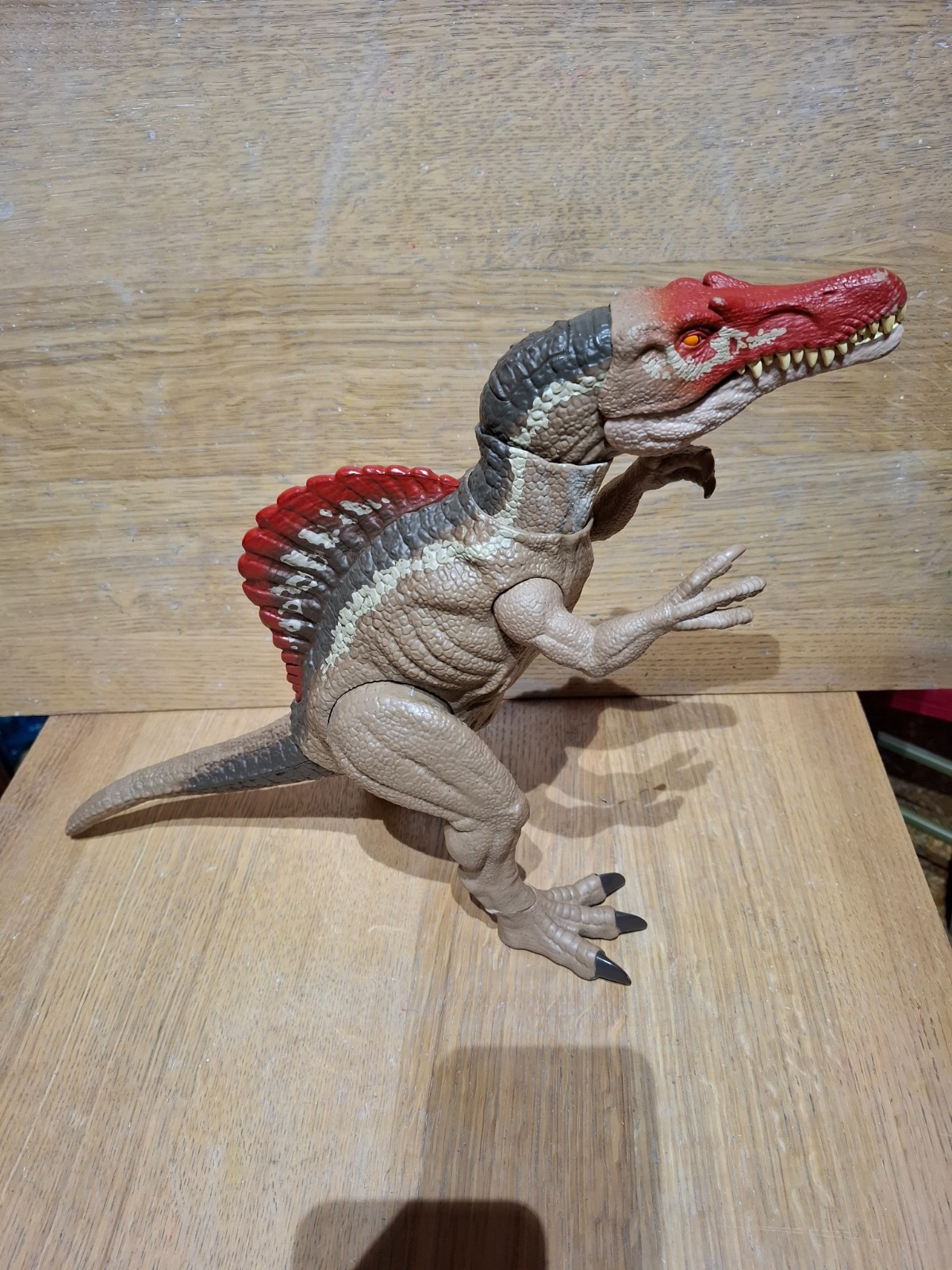 MATTEL JURASSIC WORLD SPINOSAURO Spinosaurus MORSO ESTREMO HCG54 meccanismo OK