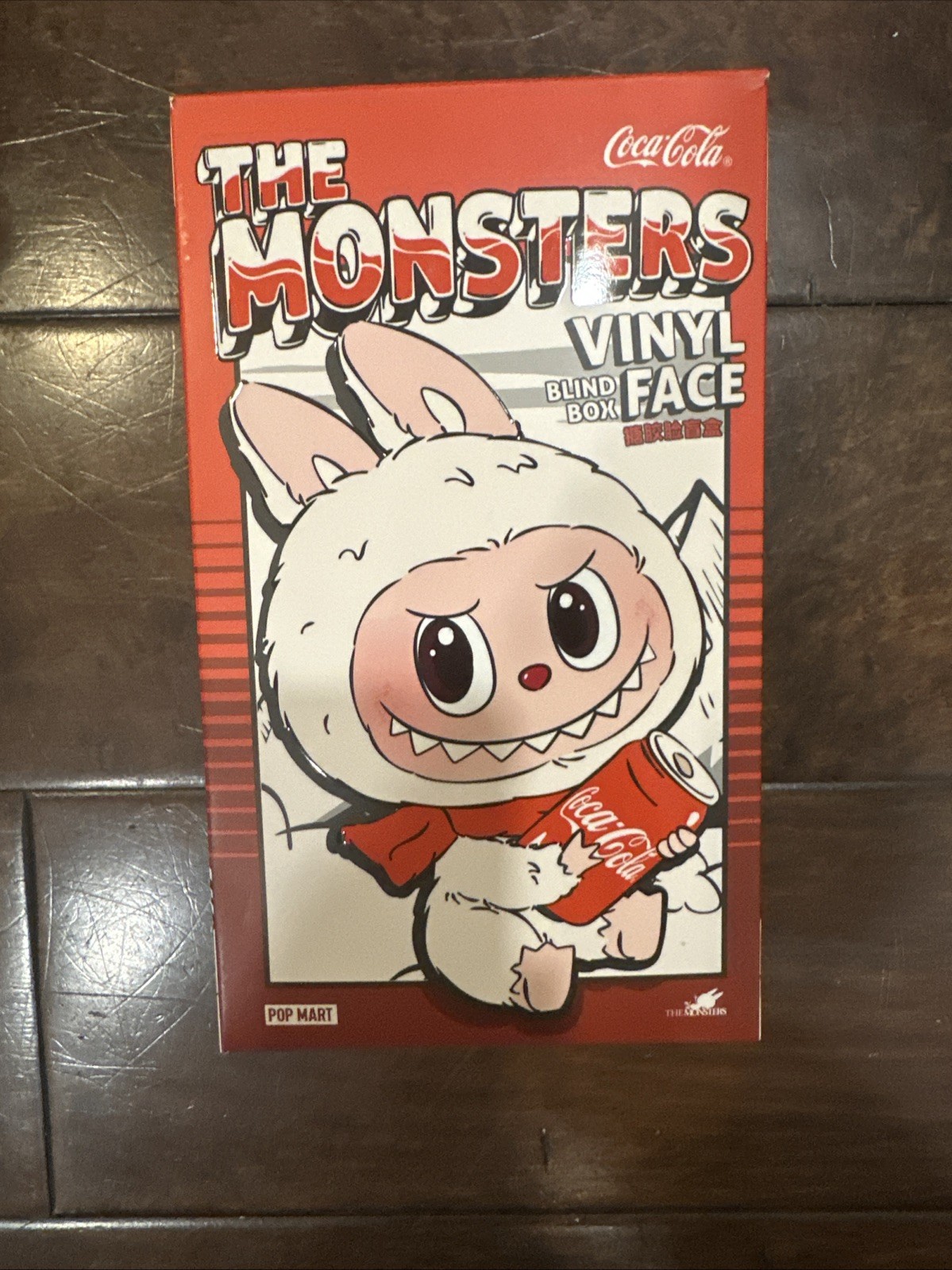 POP MART The Monsters Vinyl Face Blind Box Edizione Coca-Cola - Scatola Aperta