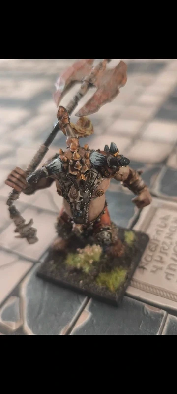 Warhammer Finecast Ogre Tyrant