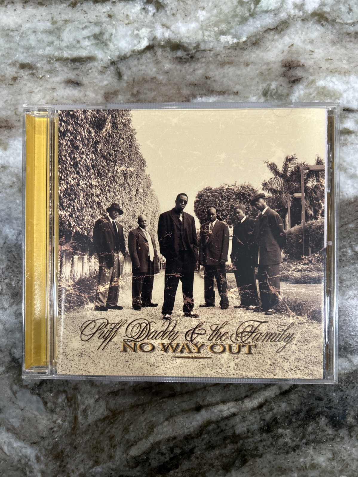 Puff Daddy & The Family - No Way Out [Clean] CD, 1997, Bad Boy Records CD MINT