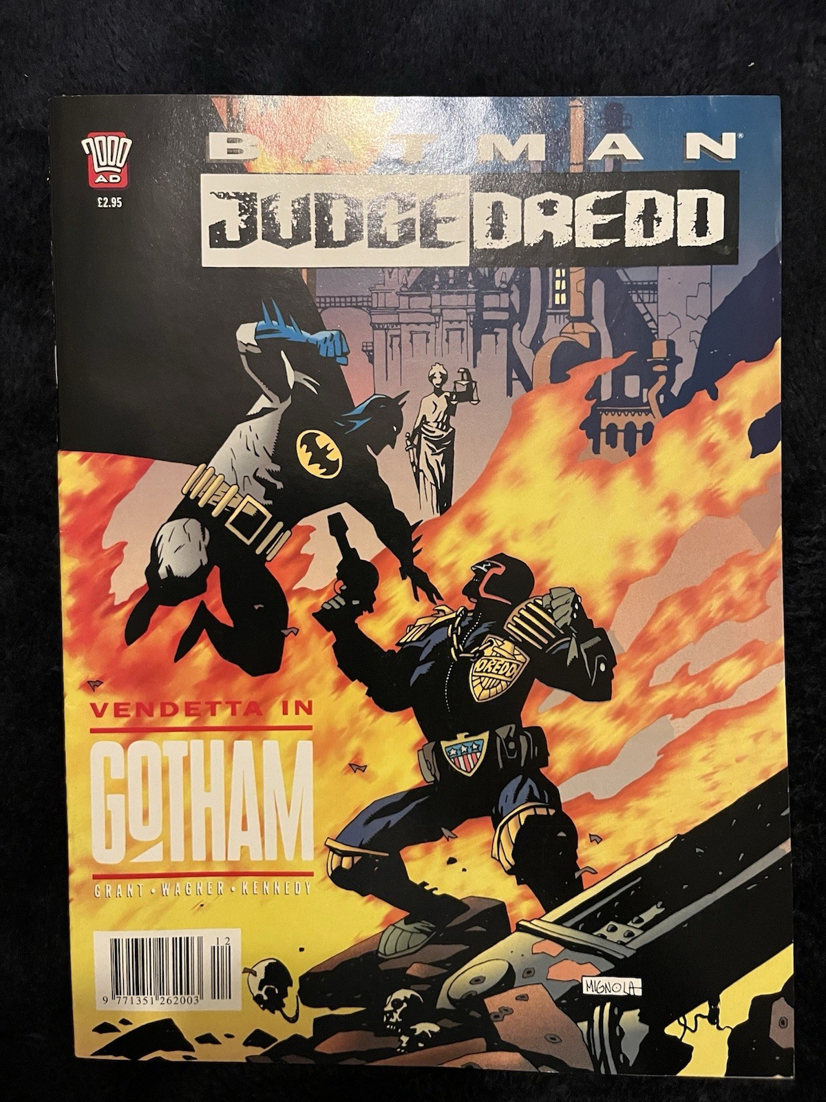 Batman Judge Dredd Vendetta in Gotham Comic 1993 VF 1993