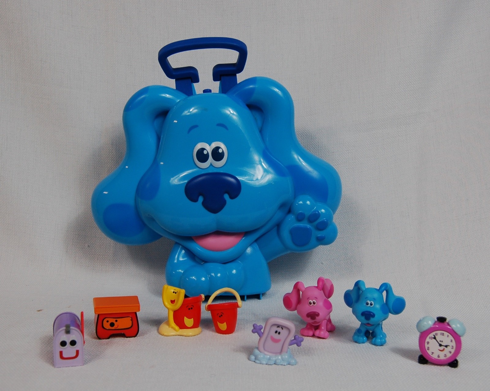 Blues Clues & You! Take Along Friends Set 8 Figures & Carry Case Nickelodeon