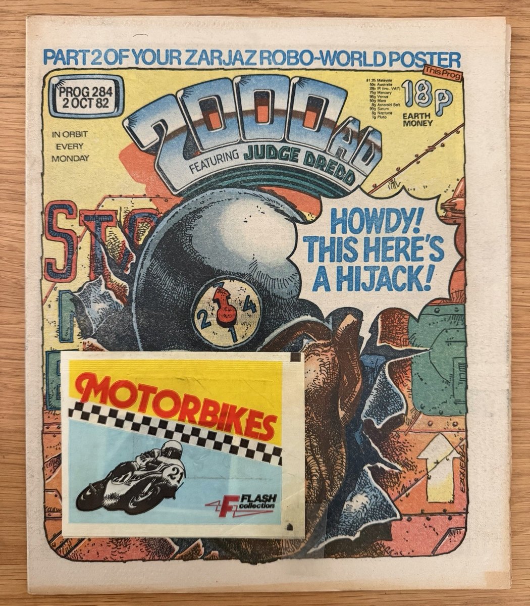 2000AD PROG 284 1982 FREE GIFT MOTORBIKES STICKERS UK COMIC JUDGE DREDD #284