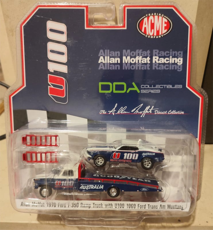 Greenlight - Allan Moffat 1970 Ford F-350 Ramp Truck with U100 1969 Ford Trans Am Mustang