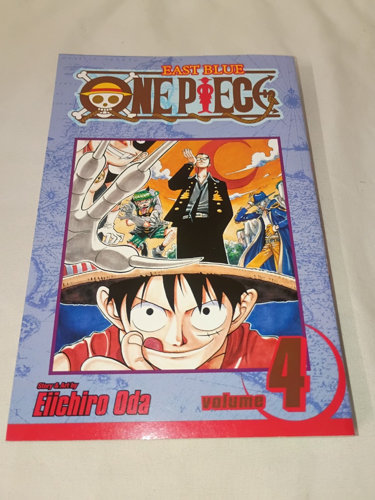 One Piece Vol. 4 pirati gatto nero blu orientale di Eiichiro Oda VIZ Media copertina morbida