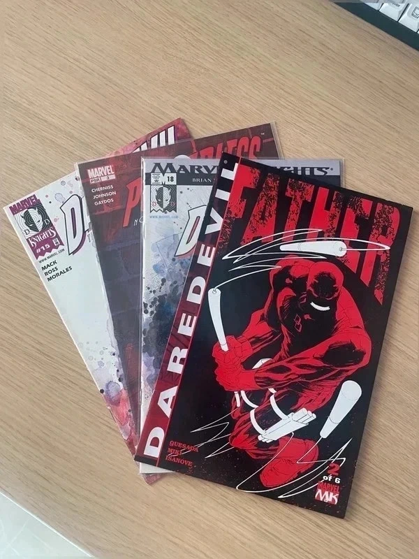 Lote 4 Cómics daredevil v.O. inglés (Marvel knights / Bendis)