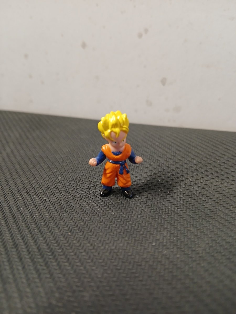 Minifigure Vintage Dragonball Z Super Saiyan Son Goku 1989 PVC Vintage Bandai