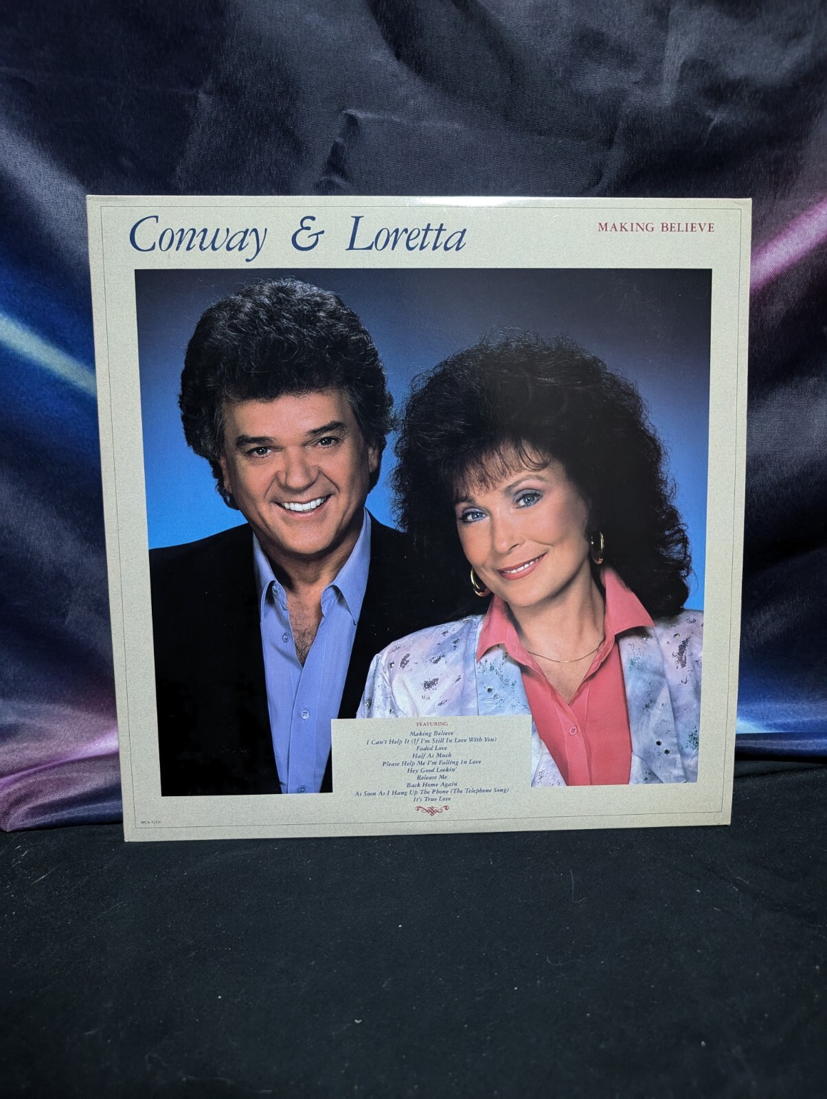 Vintage Original 1988 Conway And Loretta Making Believe Album, VG