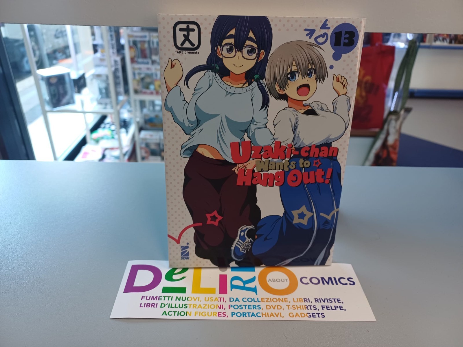 UZAKI-CHAN WANTS TO HANG OUT! N.13 - IN ITALIANO Ed. STAR COMICS SCONTO 5%