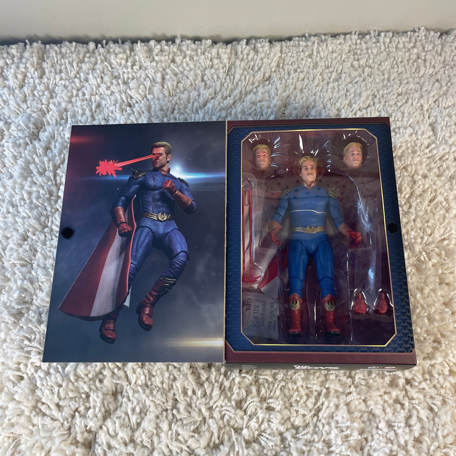 Modellino NECA The Boys Homelander Ultimate 2021 completo di scatola