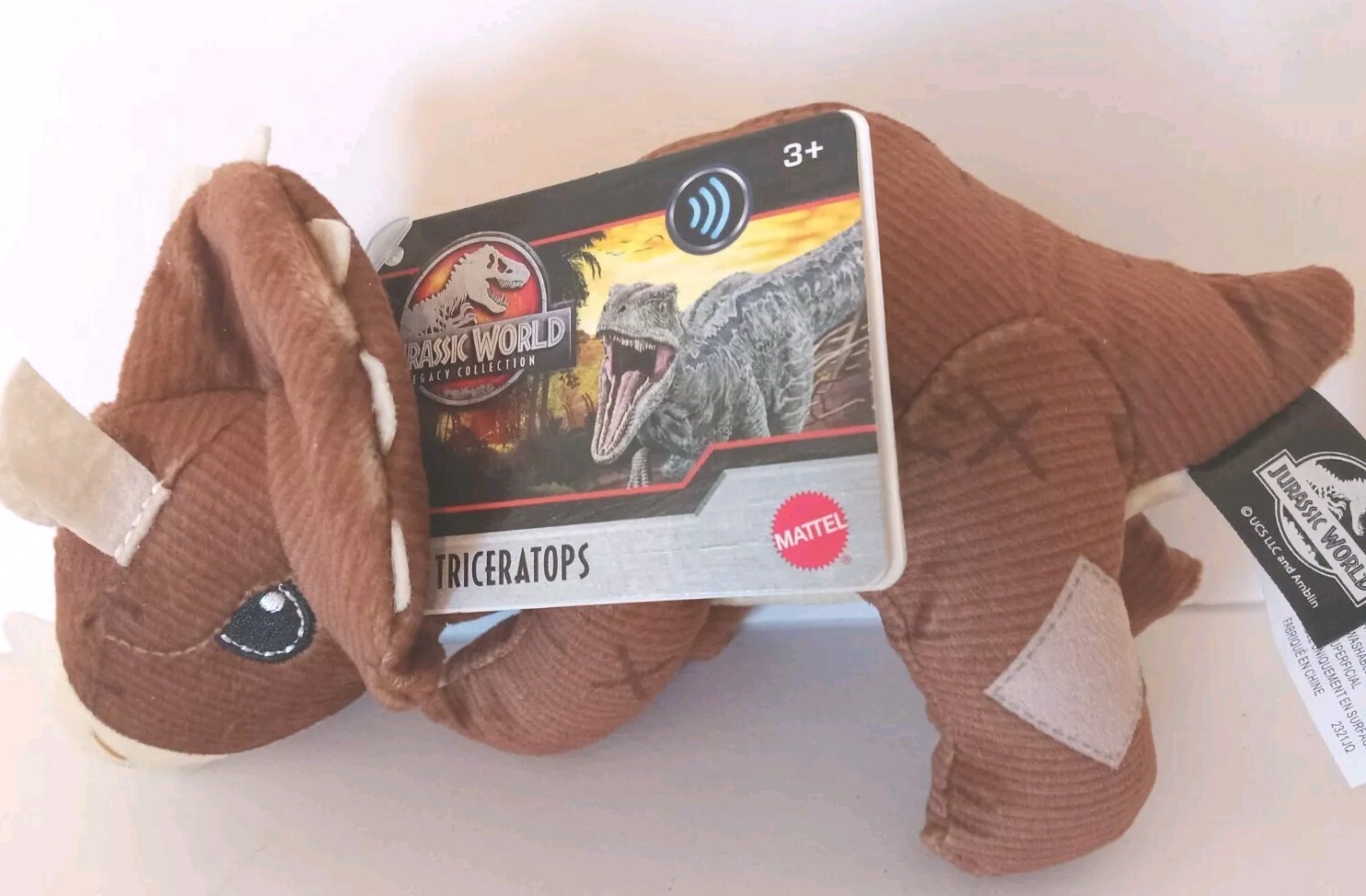 Jurassic World Plush Legacy Collection Triceratops sound 8" long ROARS New