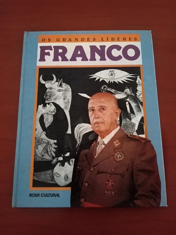 📕Biografia de Franco, escrita por Hedda Garza