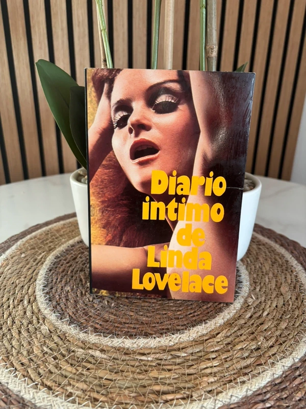 Libro de Diario íntimo de Linda Lovelace.