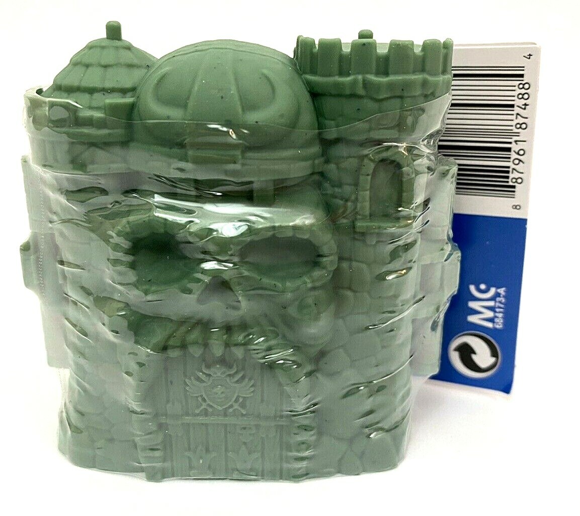 Masters of The Universe MOTU Eternia Minis * CODE C : MAN-AT-ARMS * New Sealed
