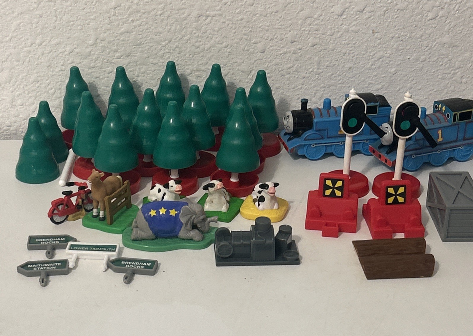 Thomas Tomy Trackmaster Plarail Learning CurveTrees Signs Farm & Circus Animals