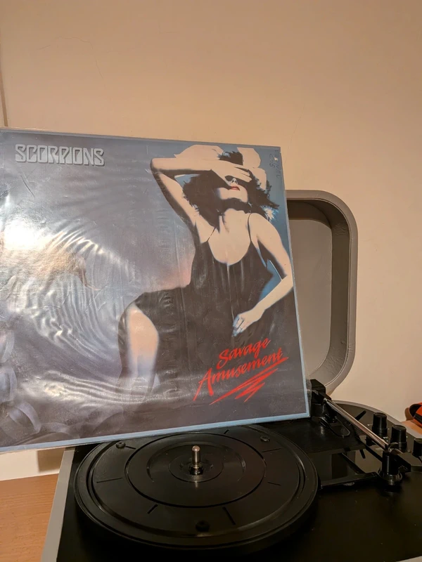 Scorpions-savage amusement
Savage Amusement
Savage Amusement
Savage Amusement