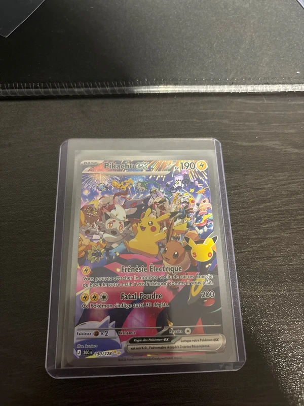 Carte Pokémon alternative pikachu 150/128 30 ans anniversaire