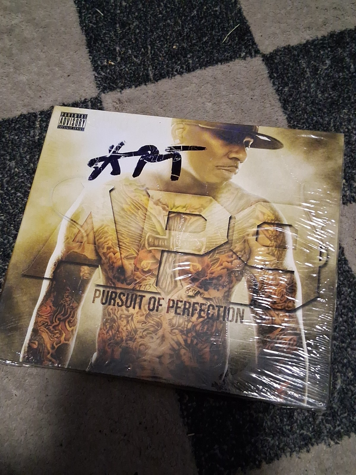 AP.9 AUTOGRAPHED PURSUIT OF PERFECTION