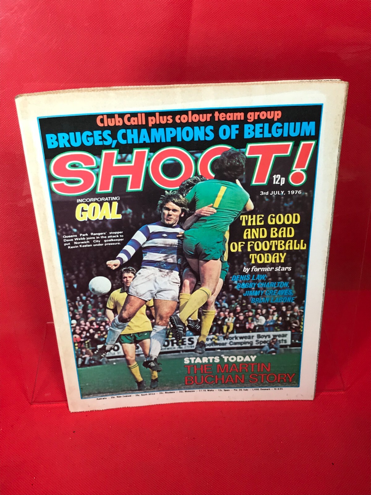 SHOOT 3rd July 1976 SOCCER FC Bruges Clive Woods FOOTBALL GOAL MAGAZINE