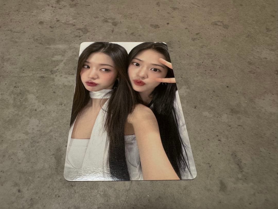 IVE ALIVE Offline Event Tokyo Venue Limited Annyeongz Trading Card