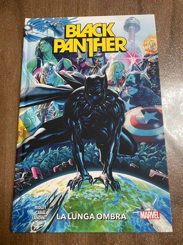 Black Panther 1-La lunga ombra Marvel panini comics