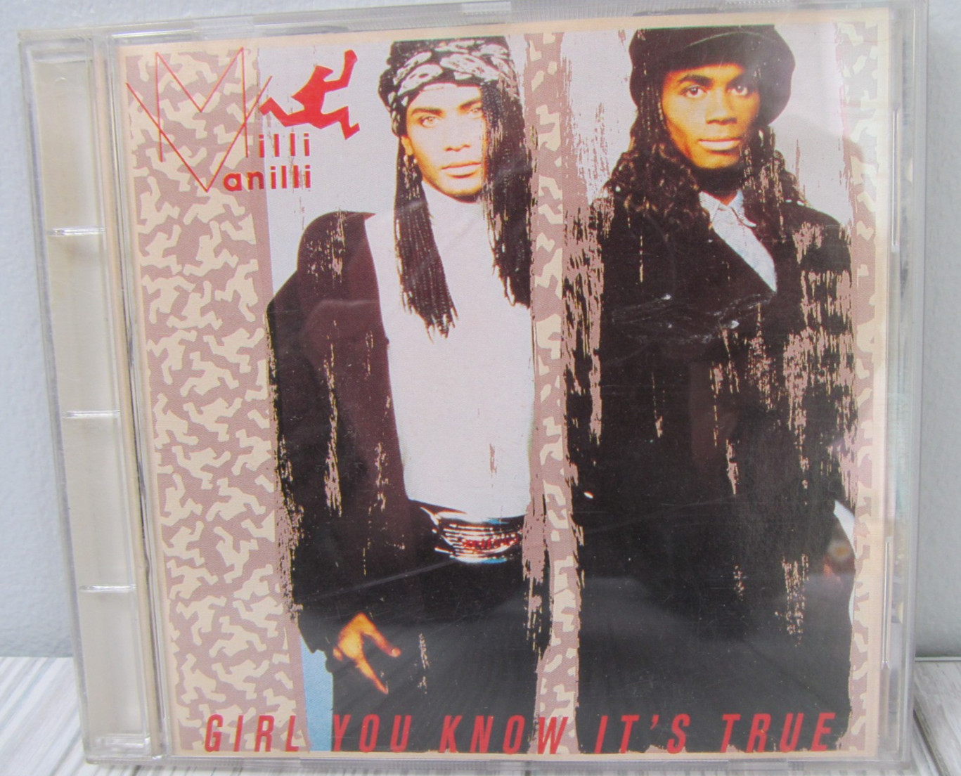 Girl You Know It's True by Milli Vanilli CD 1989 Arista Blame It On The Rain A6